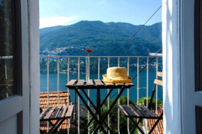 ALTIDO Cosy Apt for 4 with Balcony and View of Lake Como Blevio